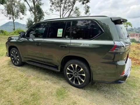 Lexus LX 570, SUV de luxe